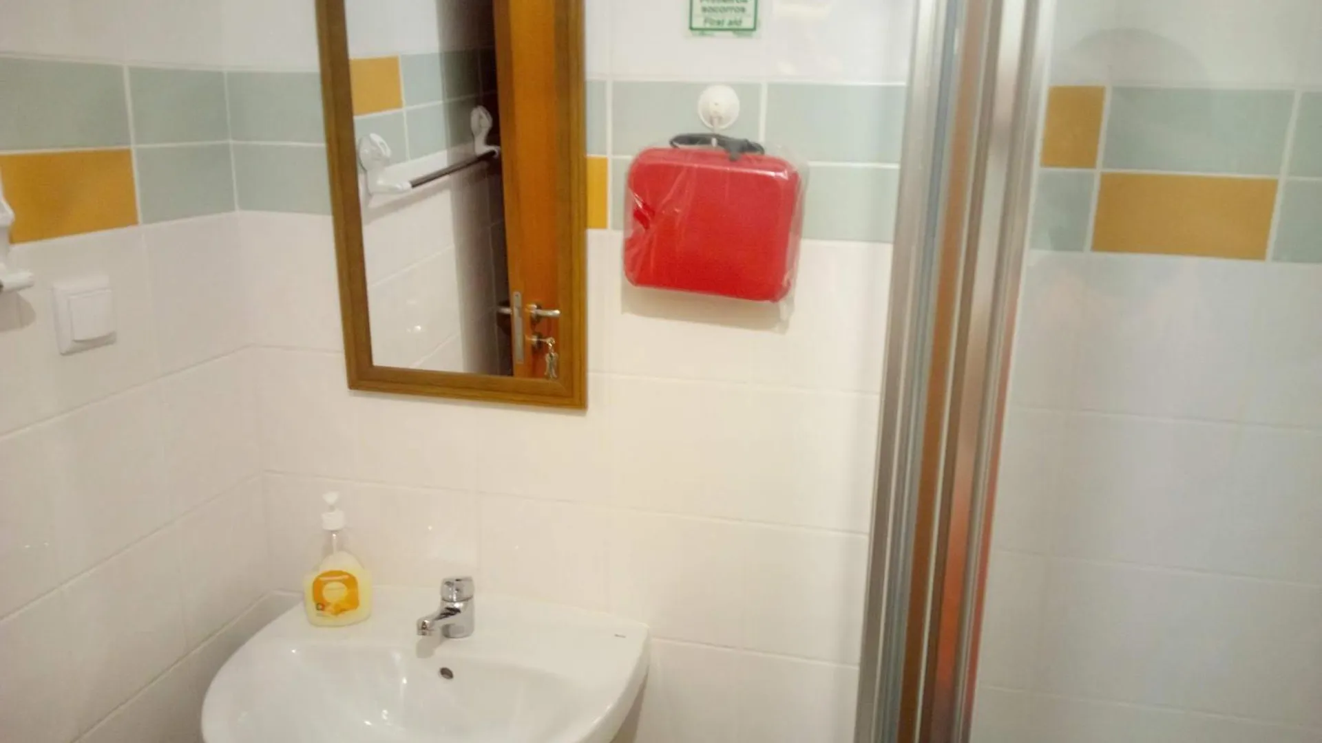 Costa Lodges Funchal Or Santa Cruz Shared Room, Shared Bathroom Πορτογαλία